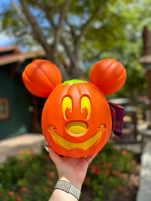  Mickey Medium Light Up Pumpkin