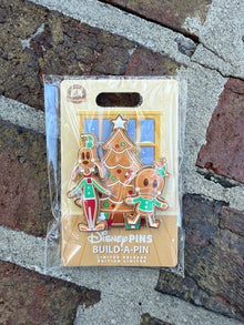  Christmas Tree, Goofy and Donald Gingerbread Cookie Pin Set