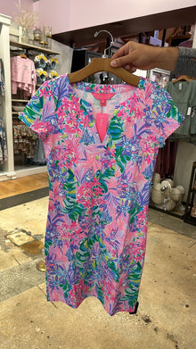  Lilly Pulitzer x Disney Minnie and Daisy Tee Dress