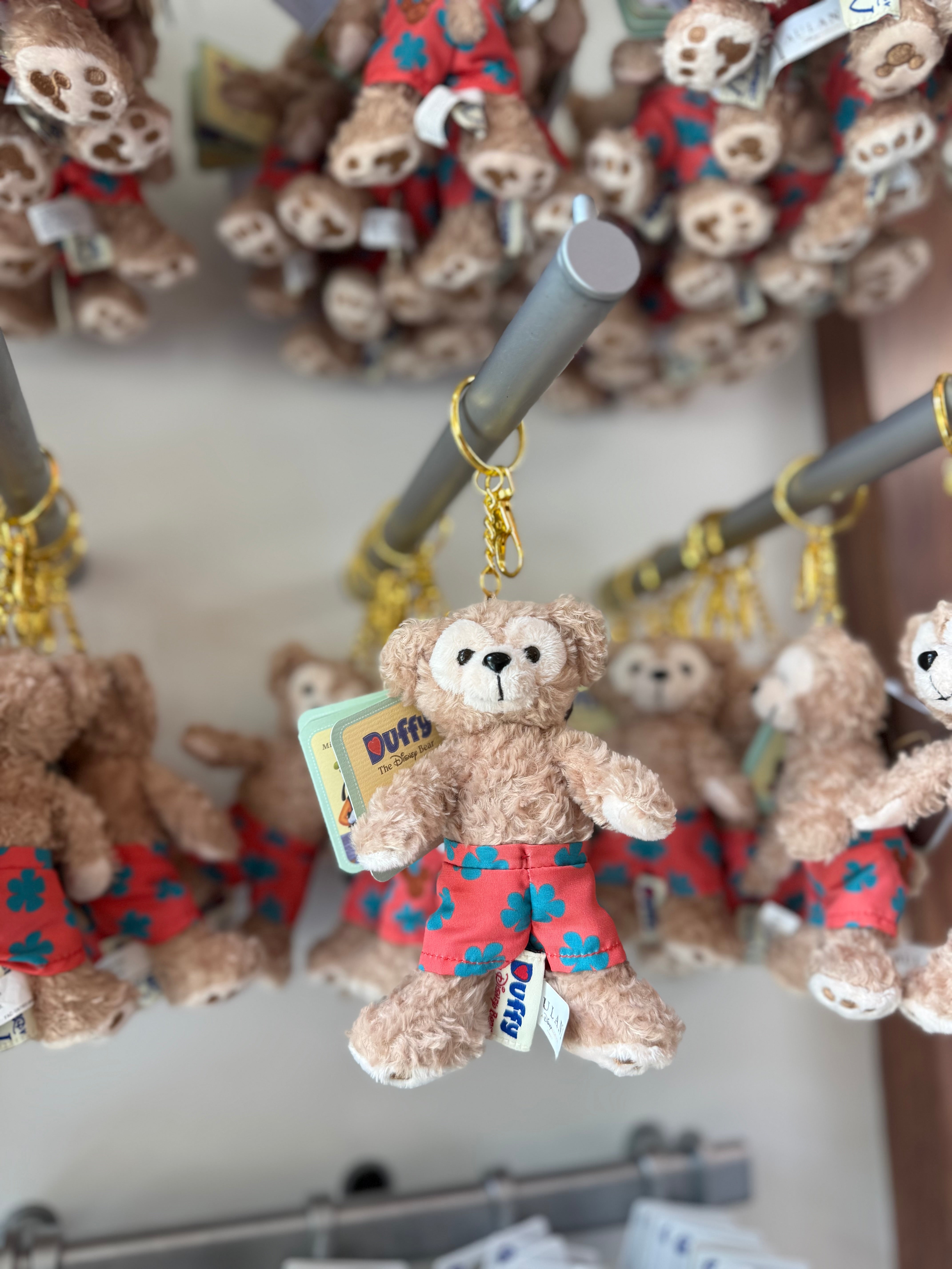 Duffy Aulani Plush Keychain – Neverland Delivery