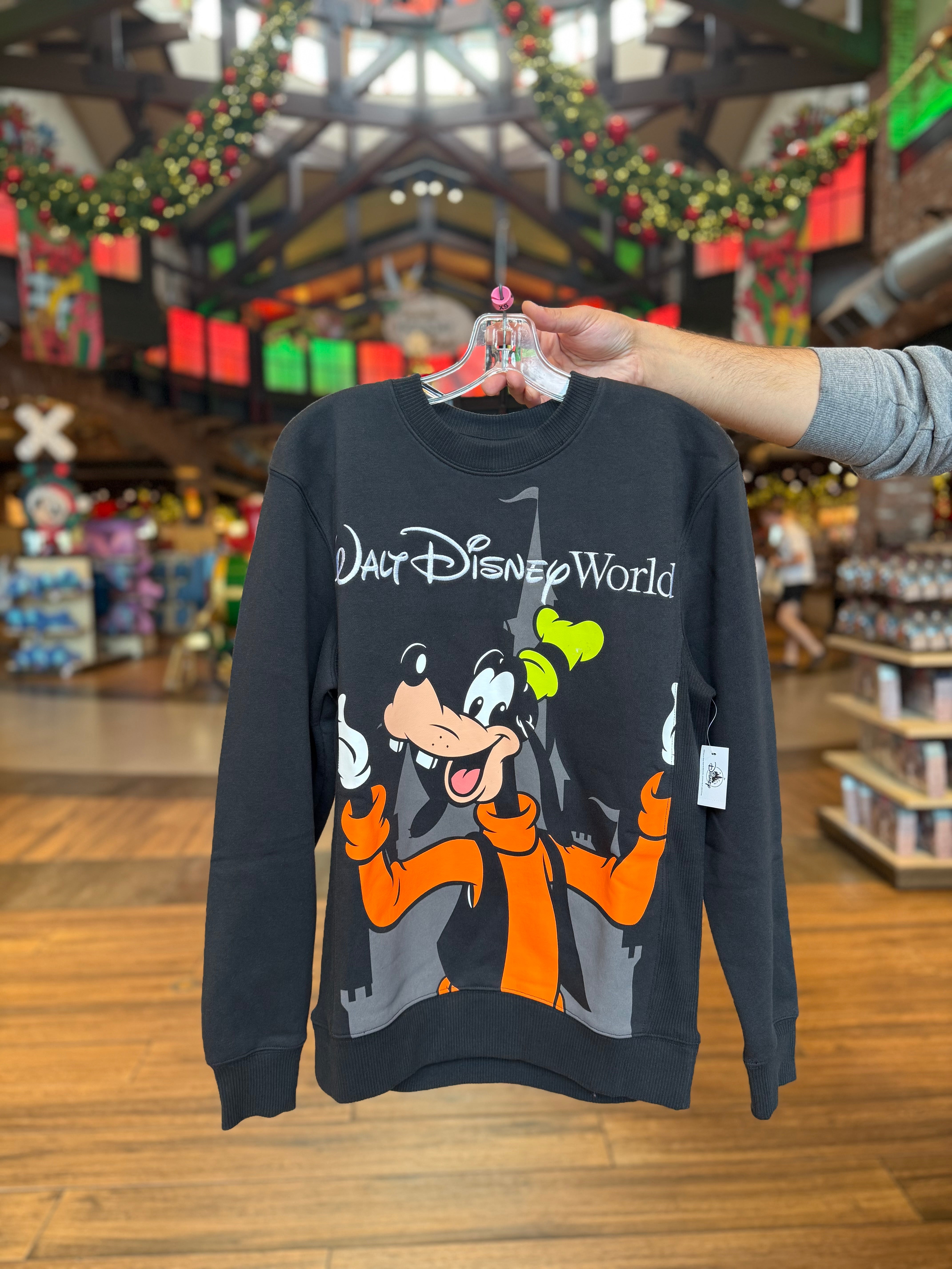 Goofy Black Pullover – Neverland Delivery