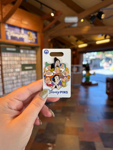 Snow White and The Seven Dwarfs Pin