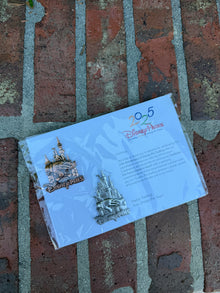  Disney Pins 25th Anniversary Castle Set - D23 Expo