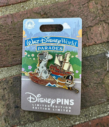  Walt Disney World Parades - Pirates of the Caribbean Pin